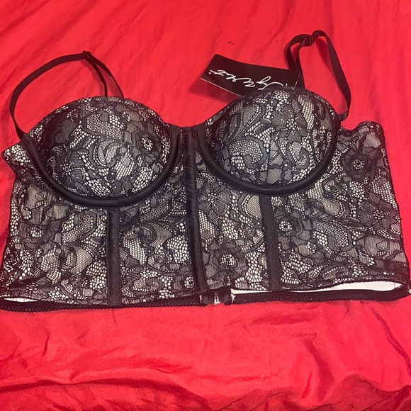 Women’s medium sexy top - Picture 1 of 2